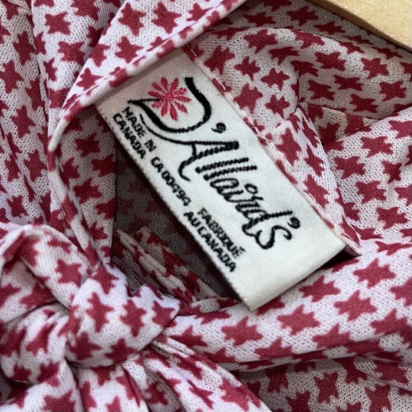 Vintage| 1970s D’Allaird’s Red/White Houndstooth Button Up Shirt Bow Collar 4 - Picture 6 of 6